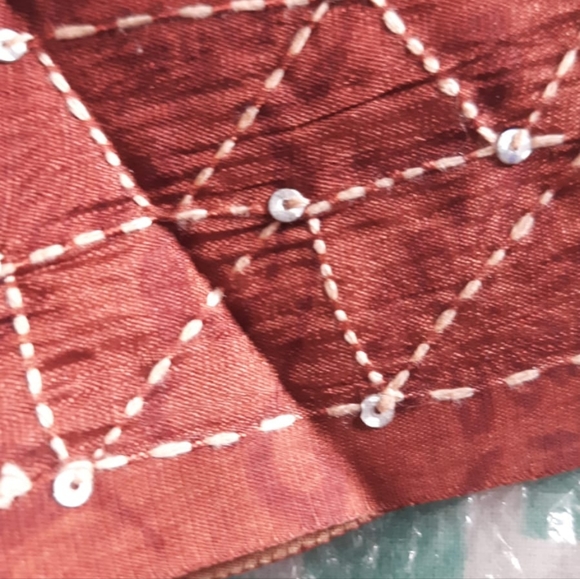 Silk Saree new - Picture 7 of 9